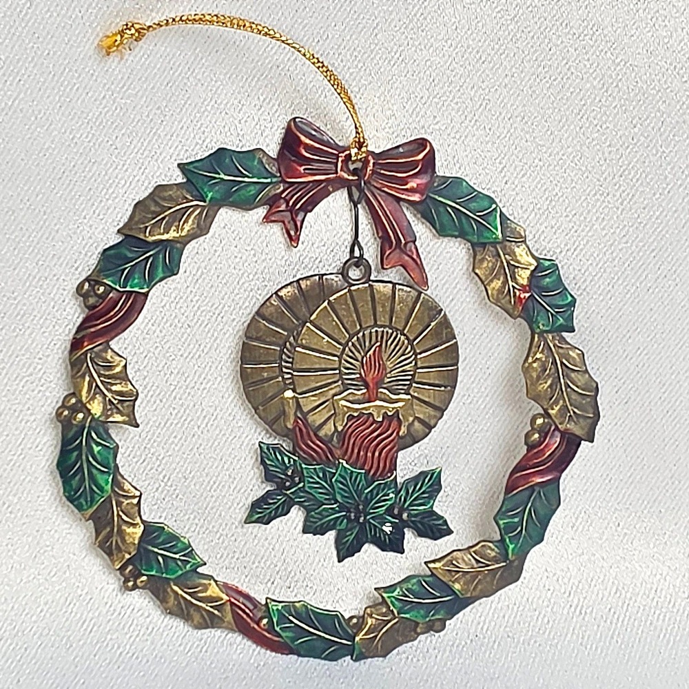 Vintage 1980s Brass Christmas Wreath Ornament Holly Candle Medallion Red Green